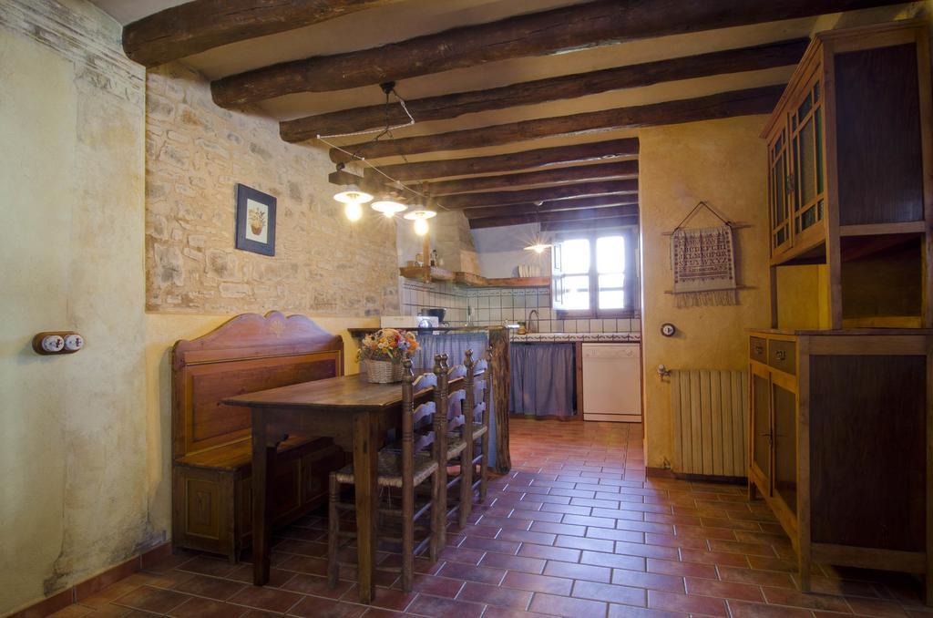 Casa Mur De Alujan Tierrantona Bilik gambar