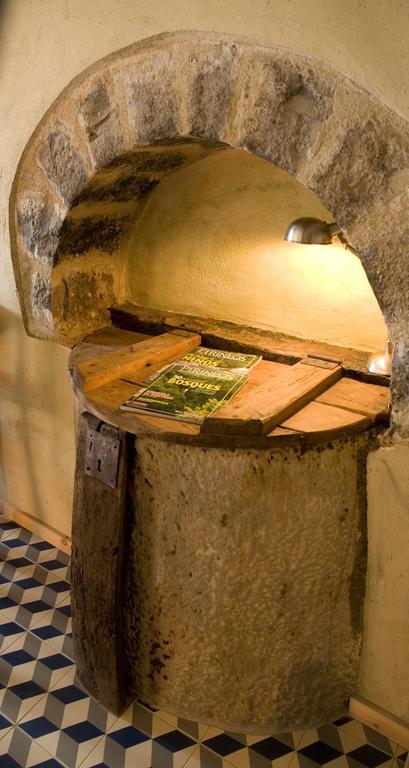Casa Mur De Alujan Tierrantona Bilik gambar