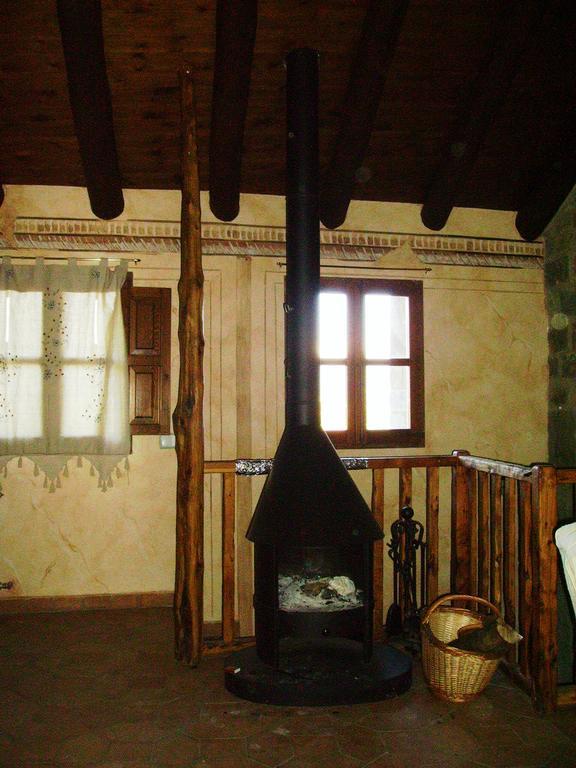Casa Mur De Alujan Tierrantona Luaran gambar