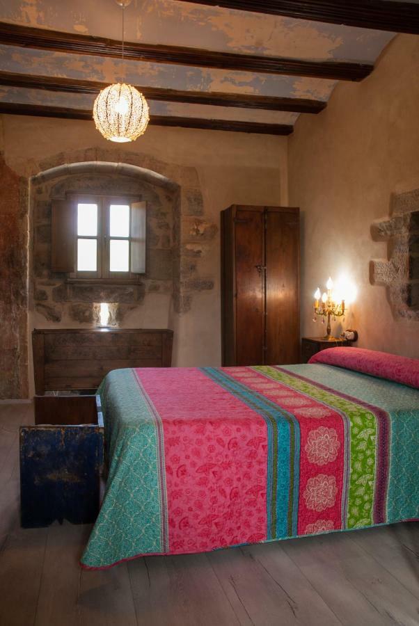 Casa Mur De Alujan Tierrantona Luaran gambar