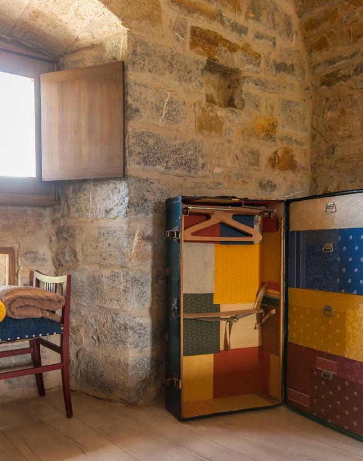 Casa Mur De Alujan Tierrantona Luaran gambar