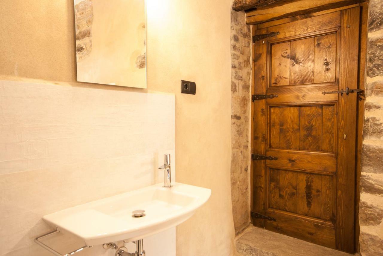 Casa Mur De Alujan Tierrantona Luaran gambar